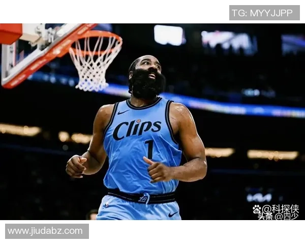 哈登三节低迷仅得8分 三分球0中6状态堪忧团队失利