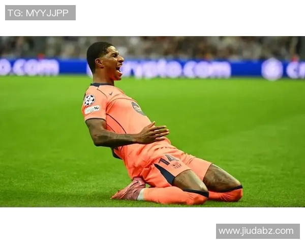 拉什福德表态愿留队称想以巴萨为核心打造全新球队未来